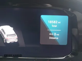2024 Volkswagen Atlas SE с VIN 1V2HE2CAXRC235388, выставлен на аукционе IAAI как лот 42077564 с пробегом 18 582 миль миль и . История ставок и продаж доступна на DreamBid. Изображение 15.