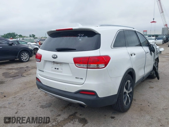 2018 Kia Sorento EX with VIN 5XYPH4A55JG398973, listed as a IAAI auction lot 42416887 with Not provided miles and . Bid and sale history available at DreamBid. Image 4.