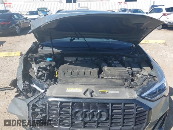 2020 Audi Q3 S line Premium Plus with VIN WA1EECF38L1089559, listed as a IAAI auction lot 41715264 with 74,192 mi miles and . Bid and sale history available at DreamBid. Image 10.