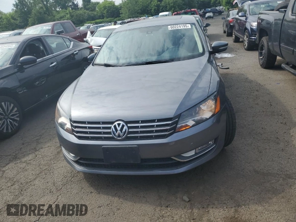 2015 Volkswagen Passat SEL Premium with VIN 1VWCV7A34FC006176, listed as a Copart auction lot 60224195 with 107,983 mi miles and Salvage title. Bid and sale history available at DreamBid. Image 5.