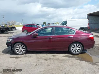 2015 Honda Accord Sedan EX-L with VIN 1HGCR2F84FA058970, listed as a IAAI auction lot 41920242 with 113,507 mi miles. Bid and sale history available at carsss.com. Image 15.