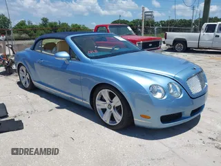 2007 Bentley Continental GT z VIN SCBDR33W17C044528, wystawiony jako IAAI lot #42308345 z przebiegiem Nie podano mil oraz . Historia ofert i sprzedaży dostępna na DreamBid. Obrazek 1.