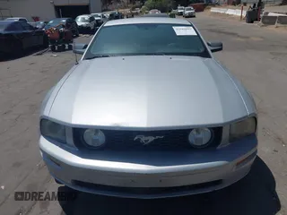 2006 Ford Mustang GT Deluxe with VIN 1ZVHT82H365238039, listed as a IAAI auction lot 42582693 with 129,327 mi miles and . Bid and sale history available at DreamBid. Image 6.