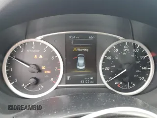 2018 Nissan Sentra SV z VIN 3N1AB7AP9JL661911, wystawiony jako Copart lot #56884985 z przebiegiem 43 129 mil mil oraz Szkoda całkowita • Salvage title. Historia ofert i sprzedaży dostępna na DreamBid. Obrazek 9.
