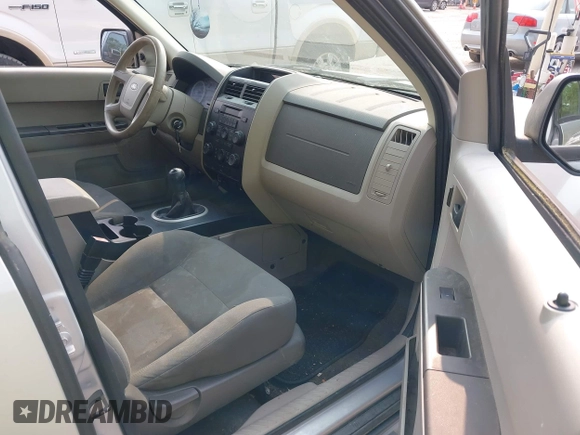 2008 Ford Escape XLS с VIN 1FMCU02Z38KA89684, выставлен на аукционе IAAI как лот 42429141 с пробегом 122 155 миль миль и . История ставок и продаж доступна на DreamBid. Изображение 5.