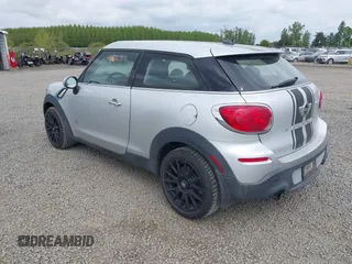 2014 MINI Paceman S z VIN WMWSS7C56EWN72128, wystawiony jako IAAI lot #42131993 z przebiegiem 112 306 mil mil oraz . Historia ofert i sprzedaży dostępna na DreamBid. Obrazek 3.