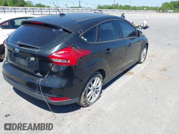 2015 Ford Focus SE with VIN 1FADP3K25FL223726, listed as a IAAI auction lot 42028526 with 43,047 mi miles. Bid and sale history available at carsss.com. Image 4.