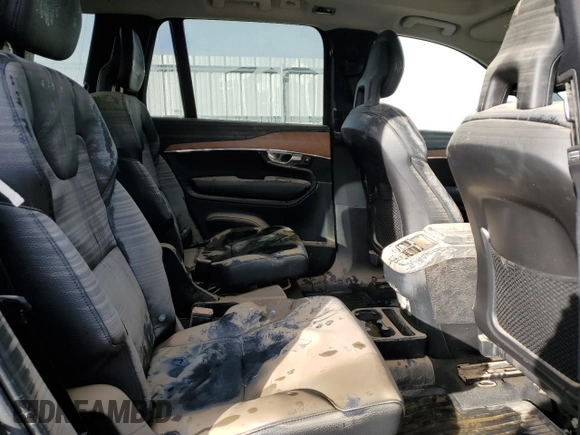 2021 Volvo XC90 Momentum with VIN YV4A221K4M1704449, listed as a Copart auction lot 80395884 with 0 mi miles and Salvage Title. Bid and sale history available at carsss.com. Image 11.
