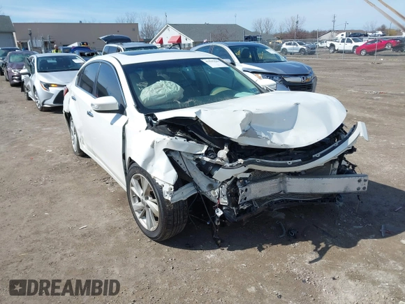 2013 Nissan Altima SV with VIN 1N4AL3APXDC163337, listed as a IAAI auction lot 41845665 with 153,546 mi miles and . Bid and sale history available at carsss.com. Image 1.