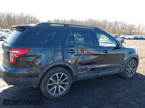 2015 Ford Explorer XLT with VIN 1FM5K8D80FGB21928, listed as a IAAI auction lot 41574394 with 94,257 mi miles and . Bid and sale history available at carsss.com. Image 6.