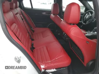 2022 Alfa Romeo Giulia Veloce z VIN ZARFANBN4N7659801, wystawiony jako Copart lot #88712265 z przebiegiem Nie podano mil oraz Czysty tytuł • Clean title. Historia ofert i sprzedaży dostępna na DreamBid. Obrazek 10.