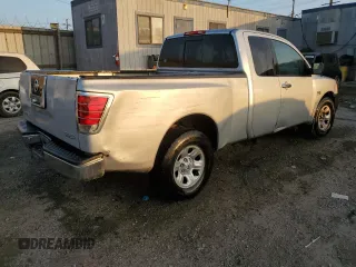2004 Nissan Titan SE with VIN 1N6AA06A74N547323, listed as a Copart auction lot 41538275 with 220,407 mi miles and Clean Title. Bid and sale history available at carsss.com. Image 3.