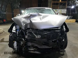 2019 Kia Sorento LX with VIN 5XYPGDA30KG514809, listed as a Copart auction lot 49043705 with 79,886 mi miles and Salvage Title. Bid and sale history available at DreamBid. Image 5.