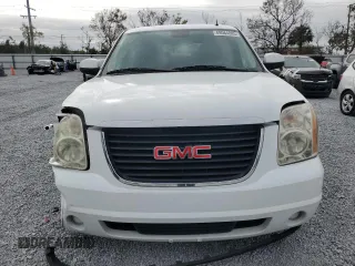 2011 GMC Yukon SLE with VIN 1GKS1AE07BR277980, listed as a Copart auction lot 89064885 with 0 mi miles and Salvage Title. Bid and sale history available at carsss.com. Image 5.