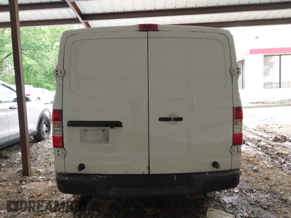 2015 Nissan NV SV with VIN 1N6BF0KL8FN800567, listed as a IAAI auction lot 42042724 with 168,459 mi miles. Bid and sale history available at carsss.com. Image 16.
