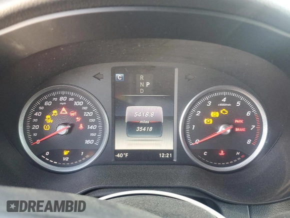 2019 Mercedes-Benz GLC 300 with VIN WDC0J4KB0KF583554, listed as a Copart auction lot 51071455 with 35,418 mi miles and Salvage Title. Bid and sale history available at DreamBid. Image 9.