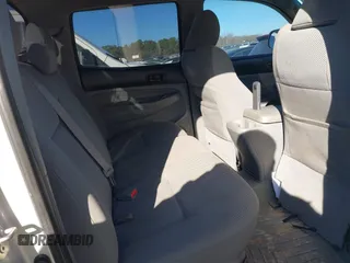 2009 Toyota Tacoma z VIN 5TELU42N09Z596810, wystawiony jako IAAI lot #41673552 z przebiegiem 169 044 mil mil oraz . Historia ofert i sprzedaży dostępna na DreamBid. Obrazek 8.