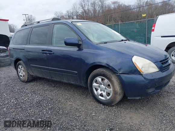 2009 Kia Sedona LX with VIN KNDMB233696278019, listed as a IAAI auction lot 41983960 with 153,083 mi miles. Bid and sale history available at carsss.com. Image 1.