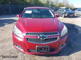 2013 Chevrolet Malibu ECO with VIN 1G11F5SR3DF159540, listed as a IAAI auction lot 42002291 with 113,999 mi miles. Bid and sale history available at carsss.com. Image 6.