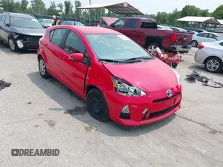 2014 Toyota Prius One z VIN JTDKDTB37E1566373, wystawiony jako IAAI lot #42416089 z przebiegiem 61 672 mil mil oraz . Historia ofert i sprzedaży dostępna na DreamBid. Obrazek 1.