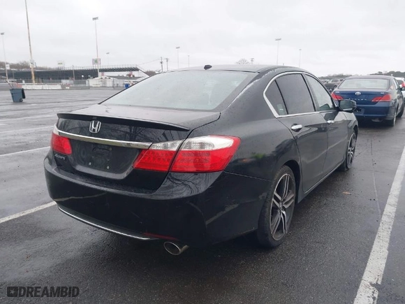 2013 Honda Accord Sdn EX-L with VIN 1HGCR2F82DA138149, listed as a IAAI auction lot 41940998 with 87,171 mi miles. Bid and sale history available at carsss.com. Image 4.
