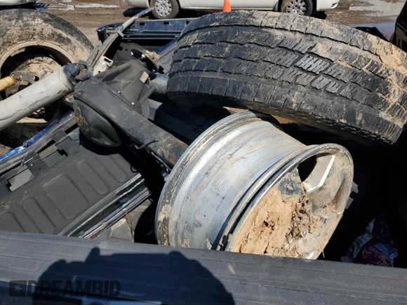 2011 Toyota Tundra z VIN 5TFEY5F17BX099132, wystawiony jako Copart lot #49643335 z przebiegiem Nie podano mil oraz Szkoda całkowita • Salvage title. Historia ofert i sprzedaży dostępna na DreamBid. Obrazek 12.