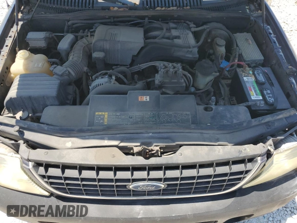 2002 Ford Explorer XLS with VIN 1FMZU62EX2ZB70223, listed as a Copart auction lot 58224254 with 213,321 mi miles and Clean title. Bid and sale history available at DreamBid. Image 12.