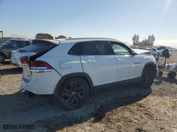 2022 Volkswagen Atlas Cross Sport 3.6L V6 SE w/Technology with VIN 1V2HE2CA0NC212163, listed as a Copart auction lot 87112484 with 36,615 mi miles and Salvage Title. Bid and sale history available at carsss.com. Image 3.