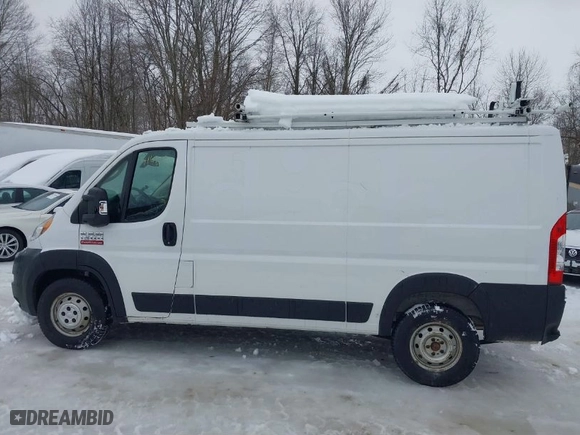 2019 Ram ProMaster Cargo Van with VIN 3C6TRVAG0KE516405, listed as a IAAI auction lot 41463112 with 144,320 mi miles. Bid and sale history available at carsss.com. Image 14.