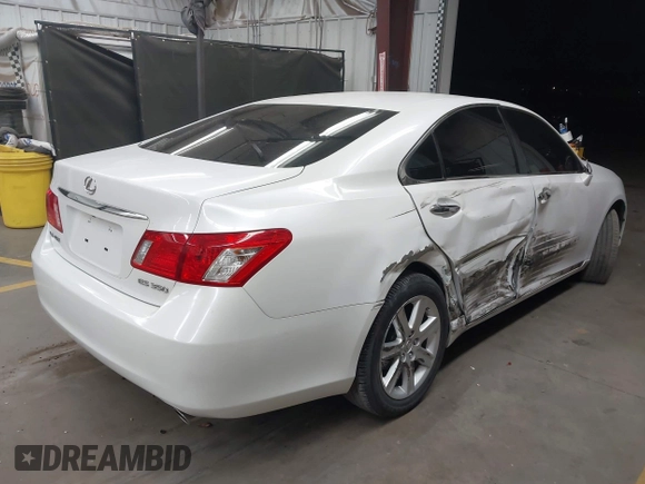 2009 Lexus ES 350 with VIN JTHBJ46G892304985, listed as a IAAI auction lot 41925332 with 109,341 mi miles. Bid and sale history available at carsss.com. Image 4.