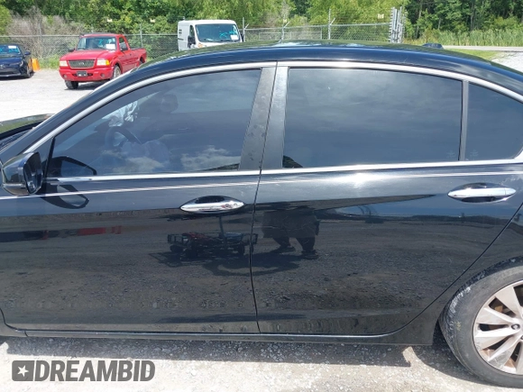 2015 Honda Accord EX-L with VIN 1HGCR2F84FA226543, listed as a IAAI auction lot 42492672 with 164,130 mi miles and . Bid and sale history available at DreamBid. Image 15.
