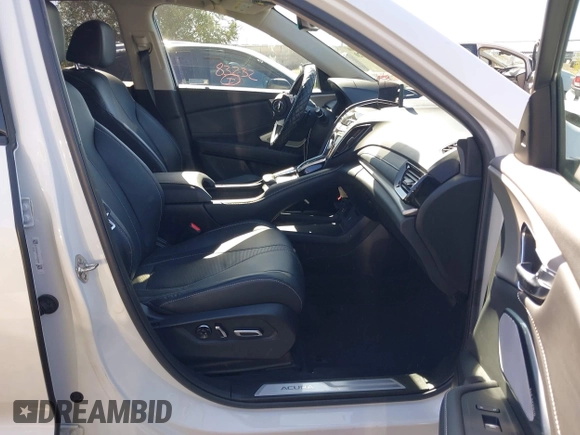2020 Acura RDX Technology with VIN 5J8TC2H59LL025306, listed as a IAAI auction lot 40573920 with 15,545 mi miles and . Bid and sale history available at DreamBid. Image 5.