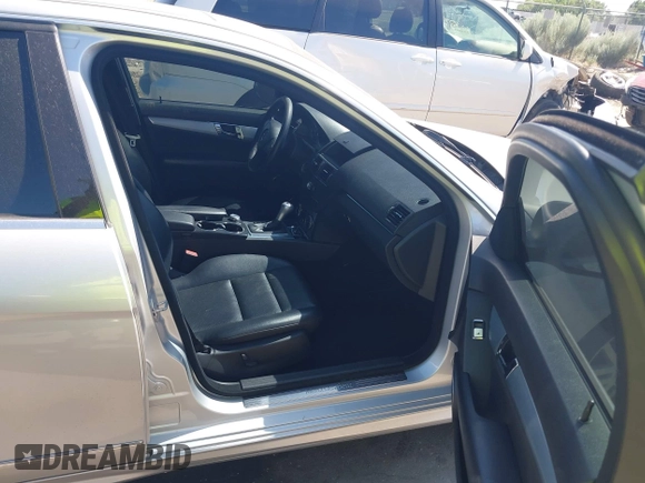 2009 Mercedes-Benz C 300 Sport with VIN WDDGF54X09R068671, listed as a IAAI auction lot 42533482 with 180,354 mi miles and . Bid and sale history available at DreamBid. Image 5.