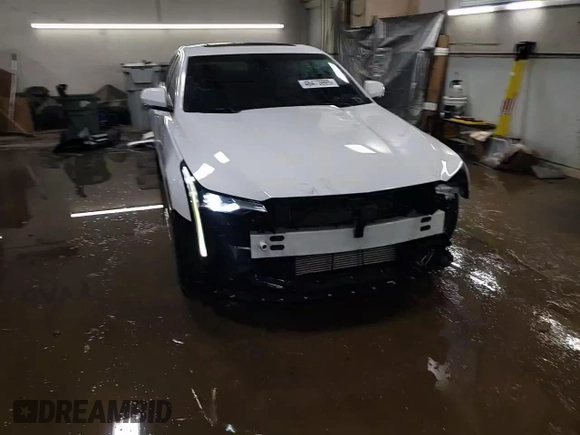 2023 Cadillac CT4 V-Series z VIN 1G6DH5RL6P0125456, wystawiony jako Copart lot #46473995 z przebiegiem 26 353 mil mil oraz Szkoda całkowita • Salvage title. Historia ofert i sprzedaży dostępna na DreamBid. Obrazek 14.