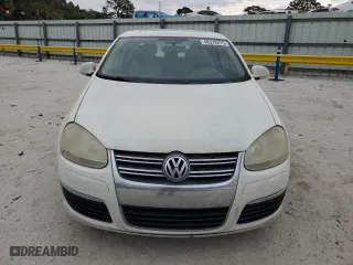 2006 Volkswagen Jetta Sedan 1.9L TDI with VIN 3VWST71K86M840877, listed as a Copart auction lot 48378275 with 299,393 mi miles and Salvage Title. Bid and sale history available at carsss.com. Image 5.