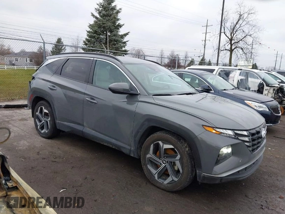 2024 Hyundai Tucson SEL with VIN 5NMJF3DE0RH320586, listed as a IAAI auction lot 41123749 with 15,088 mi miles. Bid and sale history available at carsss.com. Image 1.