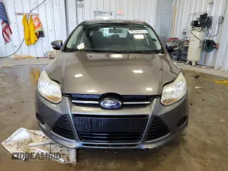 2014 Ford Focus SE with VIN 1FADP3K28EL188565, listed as a Copart auction lot 45162475 with 117,684 mi miles and Clean Title. Bid and sale history available at carsss.com. Image 5.