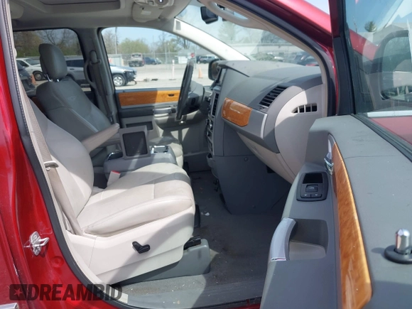 2010 Chrysler Town & Country Limited with VIN 2A4RR7DX2AR358067, listed as a IAAI auction lot 42065257 with 188,290 mi miles and . Bid and sale history available at carsss.com. Image 5.