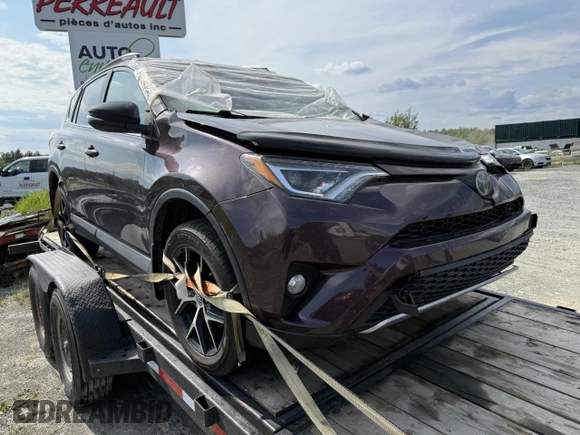 2017 Toyota RAV4 SE z VIN 2T3JFREVXHW628554, wystawiony jako Copart lot #61222355 z przebiegiem 162 218 mil mil oraz Szkoda całkowita • Salvage title. Historia ofert i sprzedaży dostępna na DreamBid. Obrazek 4.
