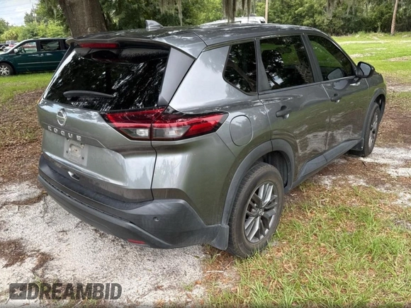 2021 Nissan Rogue S with VIN 5N1AT3AA0MC681510, listed as a Copart auction lot 61508615 with 294,098 mi miles and Clean title. Bid and sale history available at DreamBid. Image 4.