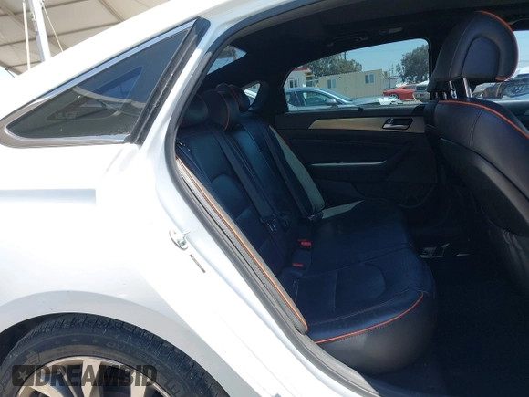 2015 Hyundai Sonata Sport with VIN 5NPE34ABXFH195251, listed as a IAAI auction lot 42002496 with 142,381 mi miles and . Bid and sale history available at carsss.com. Image 8.