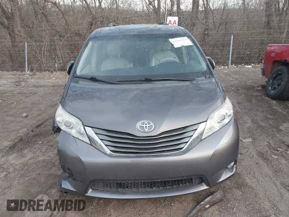 2014 Toyota Sienna Ltd with VIN 5TDDK3DC4ES087696, listed as a IAAI auction lot 41810314 with 191,852 mi miles. Bid and sale history available at carsss.com. Image 12.