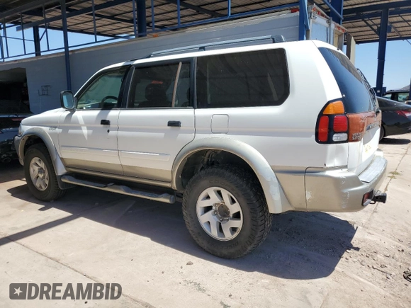 2002 Mitsubishi Montero XLS z VIN JA4MT31R42J048762, wystawiony jako Copart lot #54794835 z przebiegiem 124 978 mil mil oraz Czysty tytuł • Clean title. Historia ofert i sprzedaży dostępna na DreamBid. Obrazek 2.