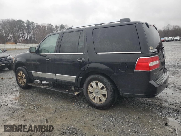 2010 Lincoln Navigator z VIN 5LMJJ2J5XAEJ06153, wystawiony jako Copart lot #44912505 z przebiegiem 248 677 mil mil oraz Czysty tytuł • Clean title. Historia ofert i sprzedaży dostępna na DreamBid. Obrazek 2.