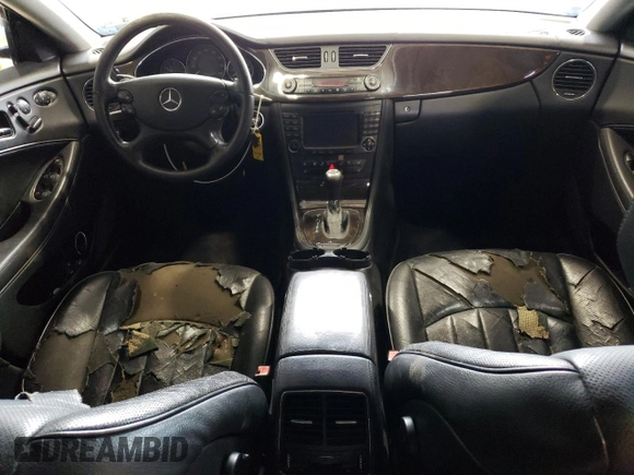 2007 Mercedes-Benz CLS-Class 5.5L with VIN WDDDJ72X77A091912, listed as a Copart auction lot 72378144 with 0 mi miles and Salvage Title. Bid and sale history available at carsss.com. Image 8.