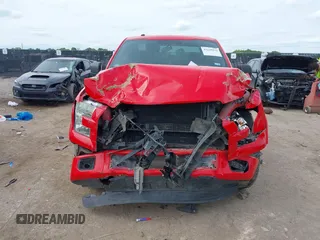 2016 Ford F-150 XL z VIN 1FTEW1CF4GKD17689, wystawiony jako IAAI lot #42225934 z przebiegiem 145 808 mil mil oraz . Historia ofert i sprzedaży dostępna na DreamBid. Obrazek 6.