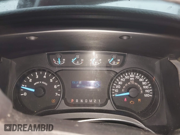 2014 Ford F-150 XL with VIN 1FTFW1CF1EKD58198, listed as a IAAI auction lot 42086106 with 401,943 mi miles. Bid and sale history available at carsss.com. Image 7.