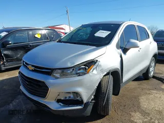 2019 Chevrolet Trax LS with VIN 3GNCJNSB5KL196519, listed as a IAAI auction lot 41686357 with 117,162 mi miles. Bid and sale history available at carsss.com. Image 18.