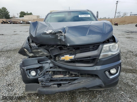2017 Chevrolet Colorado 2WD Z71 with VIN 1GCGSDEN8H1215457, listed as a Copart auction lot 43174685 with 98,997 mi miles and Salvage Title. Bid and sale history available at carsss.com. Image 5.