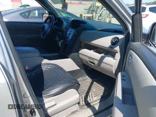 2011 Honda Pilot LX with VIN 5FNYF4H27BB036500, listed as a IAAI auction lot 42537663 with 179,424 mi miles and . Bid and sale history available at DreamBid. Image 5.
